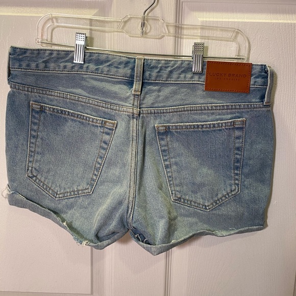 Lucky Brand denim shorts - Picture 2 of 8